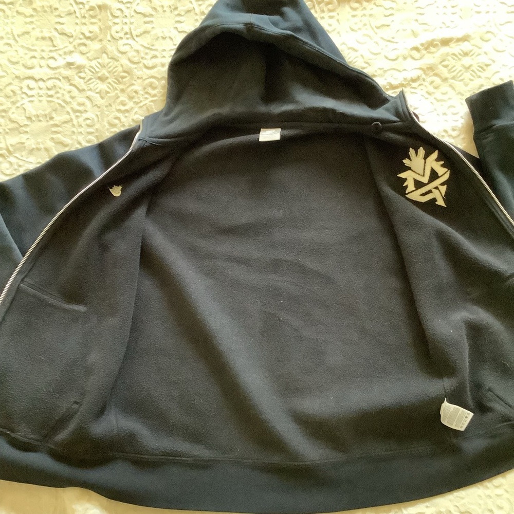 Manny Pacquiao Nike Sportswear Full-Zip Hoodie, size M, BLACK, gold logo, VNTG - Picture 13 of 16